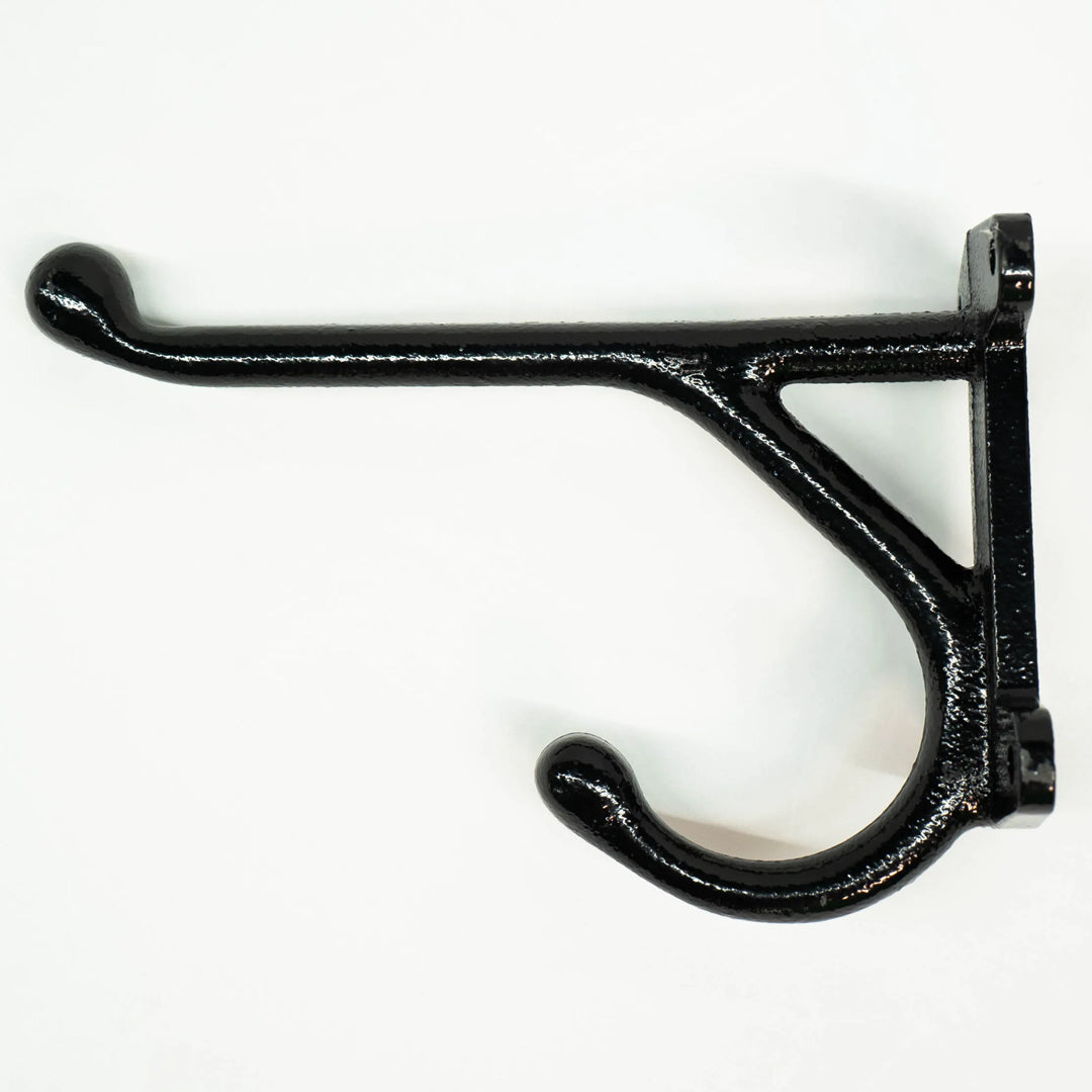 The cast iron Harness Hook keeps your horse-driving equipment clean and easy to see. No more walking on it or around it, leading to damage and accidents. The 12” hook is large and strong enough to hang collars, harnesses and various odds and sods. 